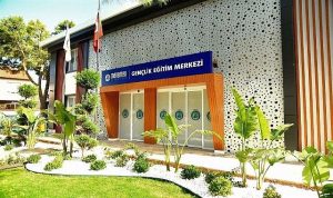 Geleceği İnşa Eden Eğitim Yatırımları: Menemen Belediye’sinin Başarılı Yolculuğu ve Vizyonu