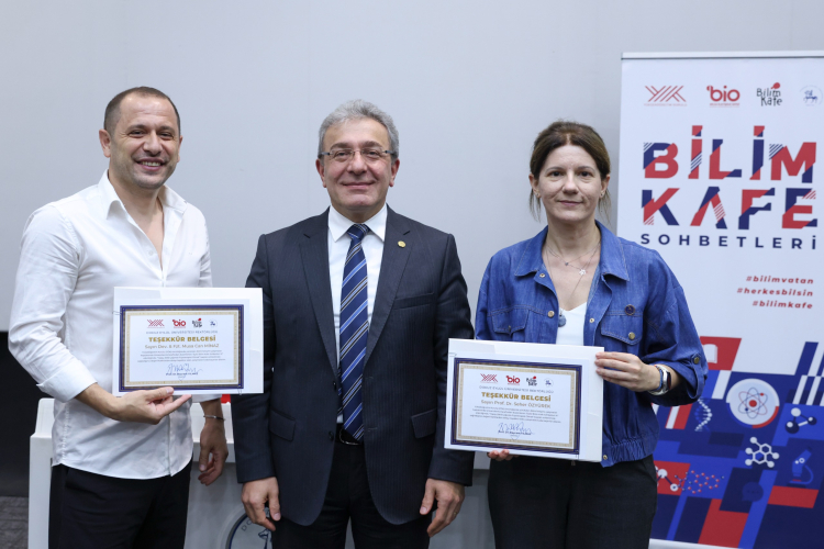 Geleceğin Fizyoterapisi: Yapay Zekâyla Şekillenen Meslek ve Kariyer Olanakları