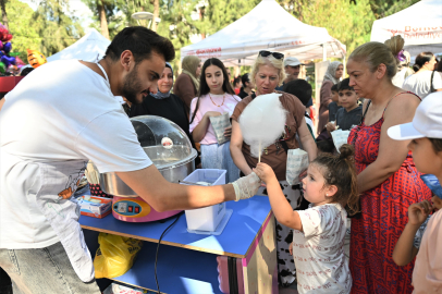 Hoş Geldin Yaz: Çocuk Şenliği Bornova'da Yüzleri Gülümsetti