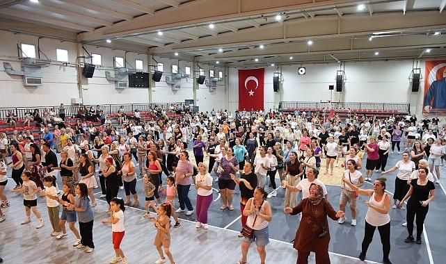 Işıkla Ritmi Buluşan Şehir: Çiğli’nin Spor ve Sanatla Büyüyen Akşamahlesi