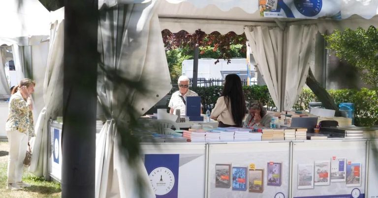 İzmir Kent Kitaplığı: Tarih, Kültür ve Toplumsal Belleğin İzinde