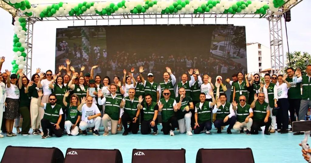 İzmir’de Bağımsızlık Turu: Gençler, Sağlık ve İradeyi Birleştiren Büyük Şenlik