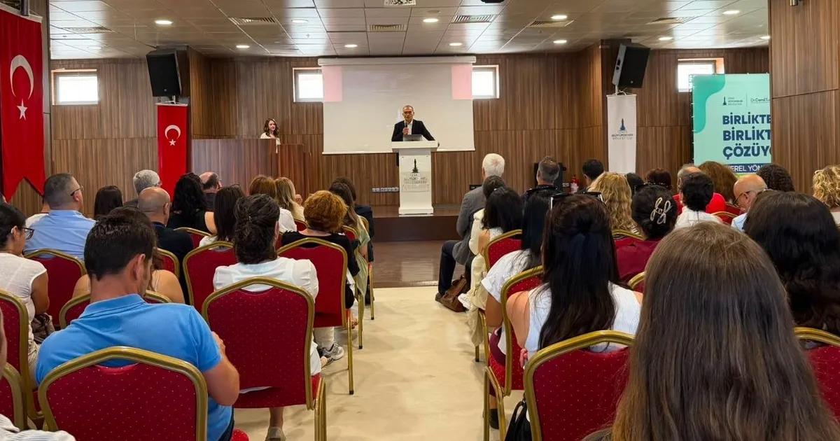 İzmir’de Evde Bakımda Dev Adım: Hizmetler Birlikte Geleceğe Taşınıyor