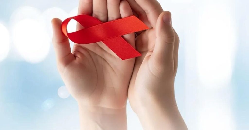 İzmir’de Gönüllü Danışmanlık ve Test Merkezleri İkiye Çıktı