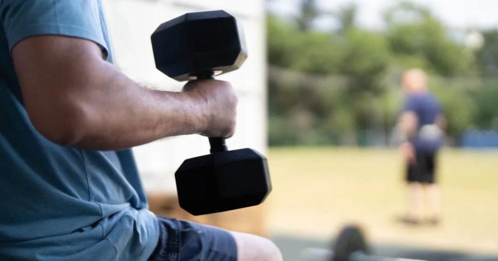 İzmir’de Ücretsiz Spor İstasyonlarıyla Şehrin Sağlığı ve Enerjisi Artıyor