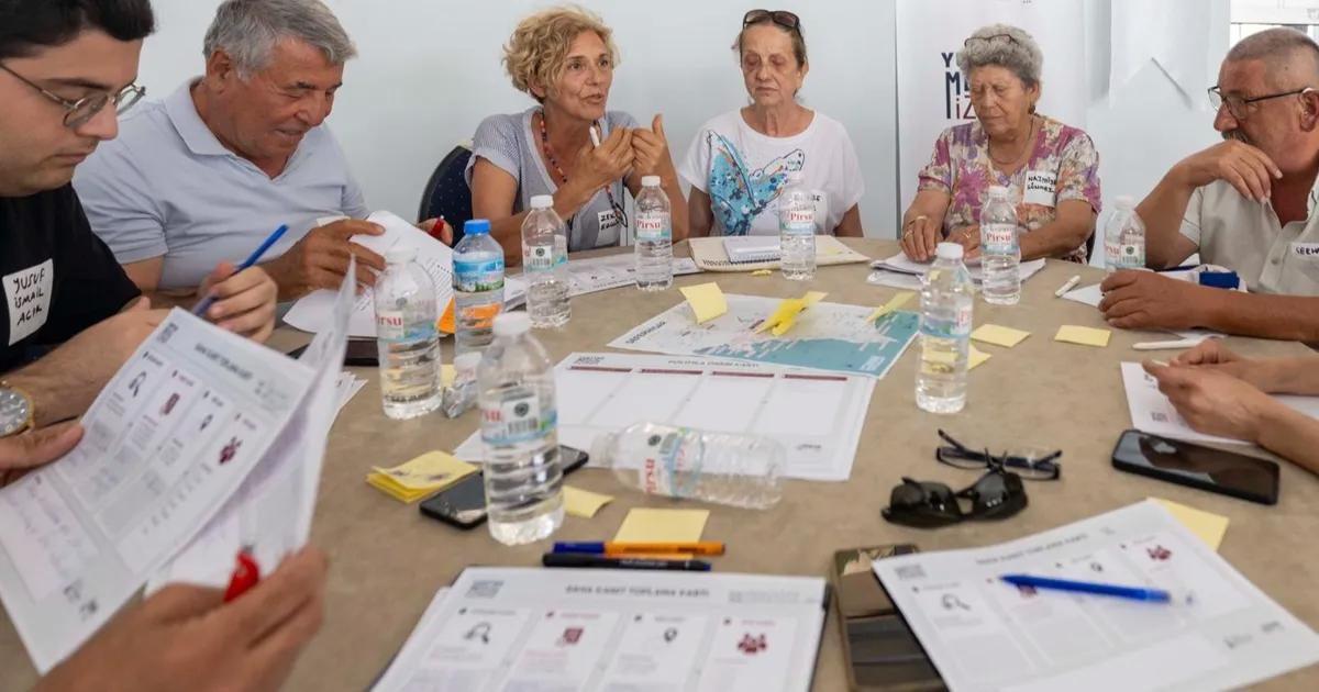 İzmir’de Yurttaş Meclisi: Katılımcı Demokrasiyle Şehir Yönetimini Dönüştüren İkinci Dönem Başvuruları Başladı