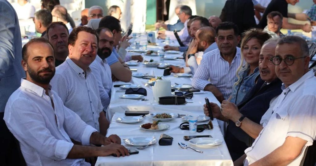 İzmir’in Gönül Sofrası 166. Buluşmasıyla Sosyal Dayanışmanın Işığı Yine Parladı