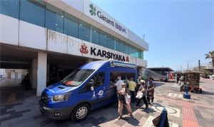 İzmir’in Muharrem Şöleni: Aşure Dağıtımıyla Birlik ve Dayanışmanın Işığında Şehrin Dört Bir Yanı Birleşti