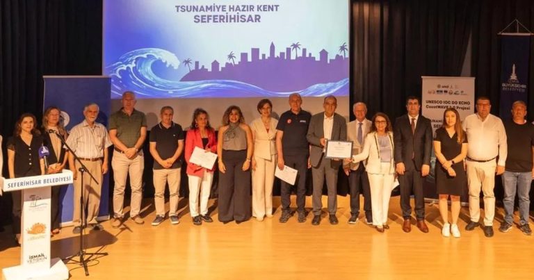 İzmir’in Tsunami Alarmını Dönüştüren Hazırlık Hikayesi: Seferihisar’ın Güçlü Dayanışması ve Sertifikalı Netleşmesi