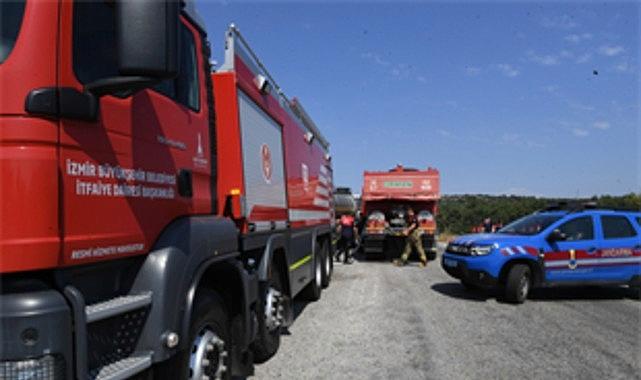 İzmir’in Urla’sında Orman Yangını: Ekipler Zorlu Araziyi Aşarak Kritik Anlarda Müdahaleyi Başardı