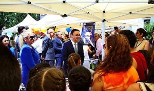 Kalemler İnce Kıvrımlarında Yaratıcı Yolculuk: Küçük Ellerle Büyük Hayallerin İzinde