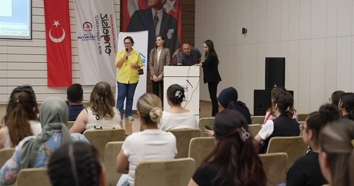 Kanserle Mücadelede Dayanışmanın Gücü: Farkındalıkla Umudu Büyütüyoruz