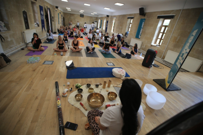 Kapadokya’da Bi’Yoga Fest: Doğa, Denge ve Uluslararası Yoga Günü Coşkusu
