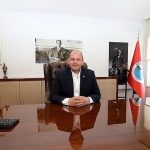 Okul Önü Kilit Taşlarla Dönüştü: Çamur ve Tozu Tarihe Karışıyor, Mahalleye Yepyeni Bir Islak ve Parlak Yol Vadediliyor