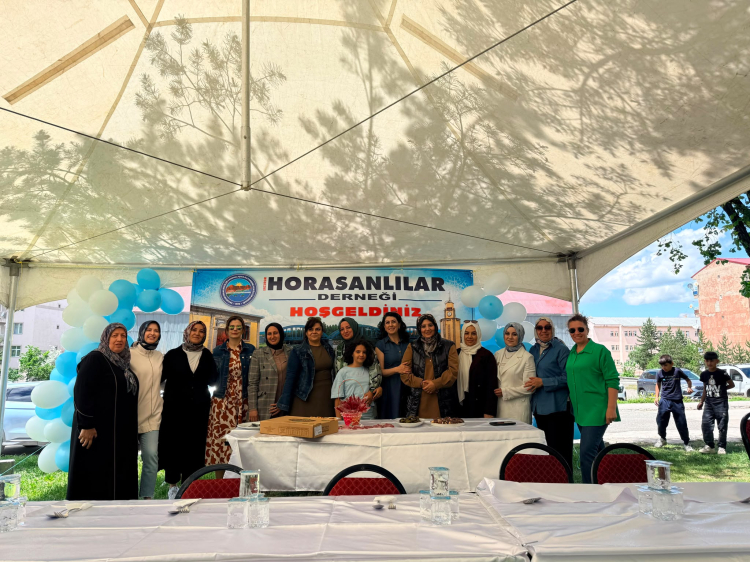 Paylaşımın ve Dayanışmanın Gölgesinde Horasanlılar Derneği’nin Aşureyle Buluşması
