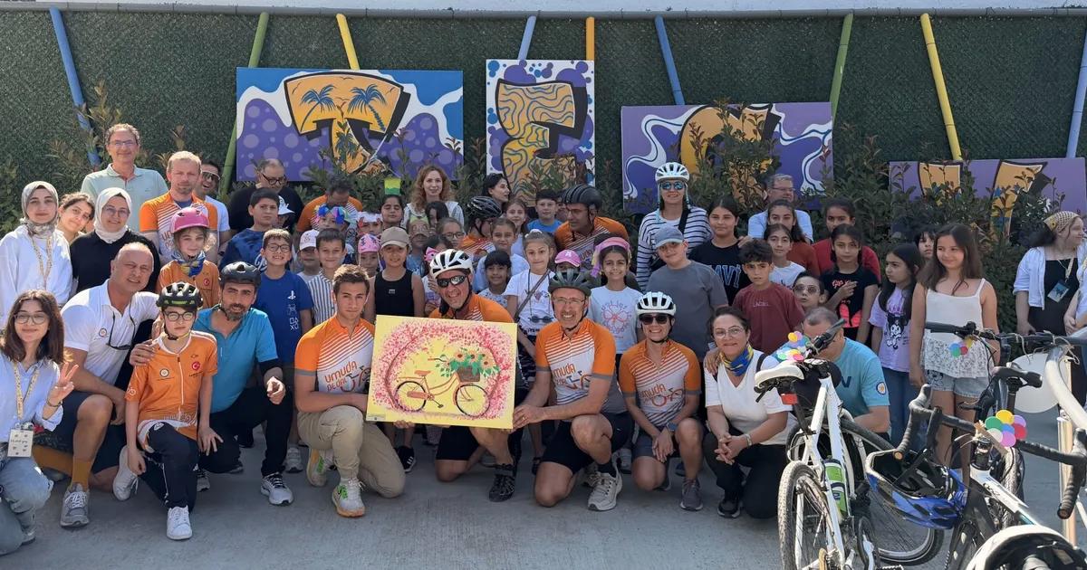 Umuda Pedal Günü: İznik’ten Denizlere Uzanan Umutla Dolu Pedallar ve Nitelikli Eğitim İçin Çevreye Adanmış Bir Yolculuk