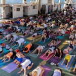Vapurda Yoga: Körfez’in Büyüleyici Akışında Dünya Yoga Günü Kutlaması İzmir’de Şavaşan Enerjiyle Başladı