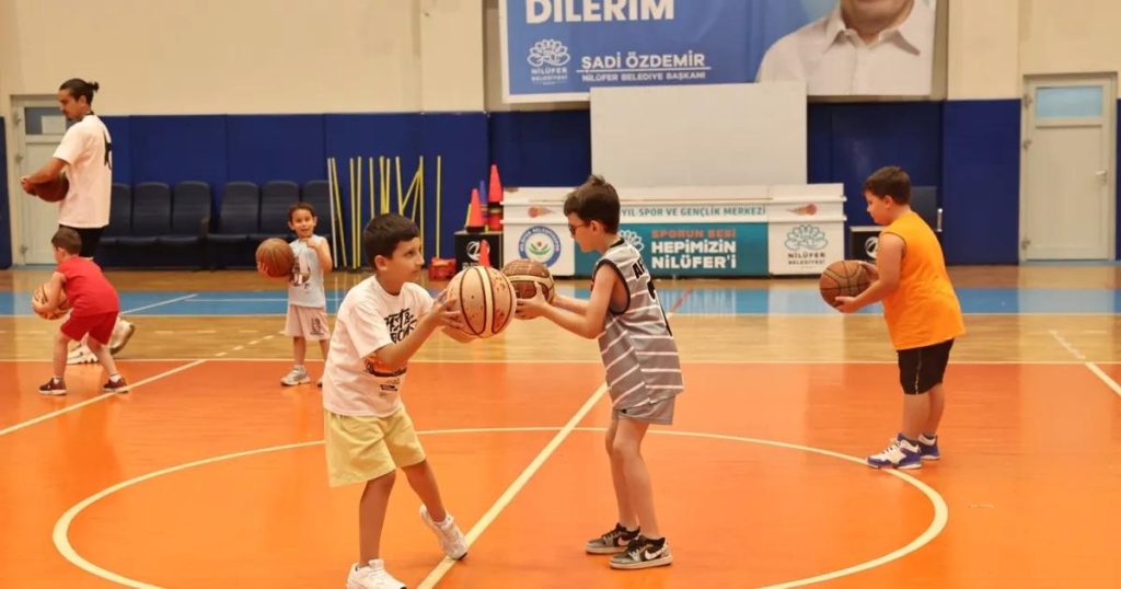 Yaz Spor Okullarıyla Nilüfer’de Futbol Dışı Yetenekler Keşfediliyor