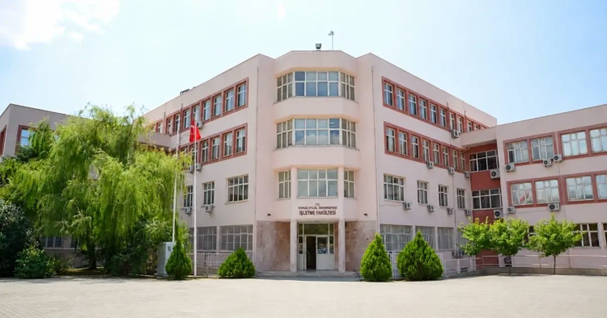AACSB Akreditasyonu İle DEÜ İŞLETME FAKÜLTESİ, Küresel Standartlarda Liderliğini Kanıtlıyor: Geleceğin İş Dünyasına Hazır ve Uluslararası Saklı Güç