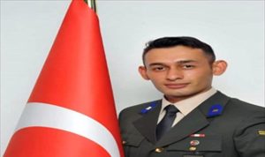 Ashab-ı Şehadetin Işığında İzmir’in Şükran Dolu Meydanı: Şehit Batuhan Şimşek İçin Mevlit Yemeği ve Dayanışma Dalgası