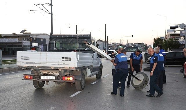Atasanayi Denetimleriyle Çiğli’de Kaldırımlar Yeniden Güvenle Takarlaşıyor: Çalışmalar Artarak Tüm Mahallelere Yayılıyor