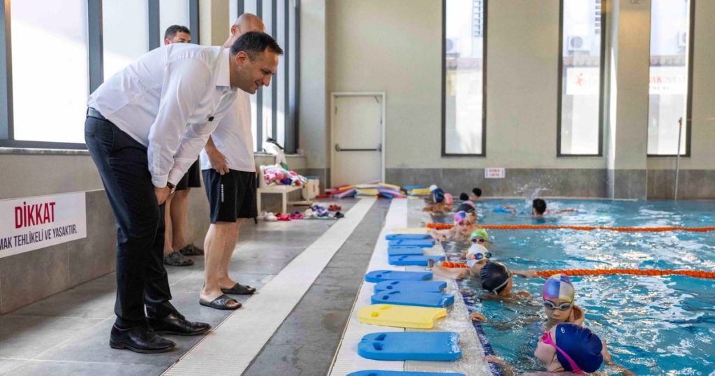 Bornova’da Yaz Spor Kurslarıyla Her Yaştan Spor Tutkusu Canlanıyor