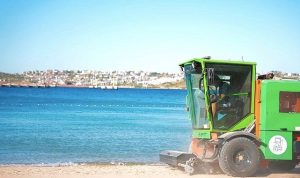 Çeşme’de Temizlikte Büyük Özveri: Yaz Sezonunda Nüfus Artışı ve Büyük Taahhütler