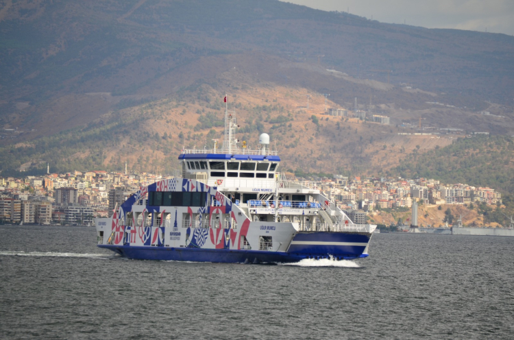 Deniz Yoluyla Şehir Trafiğine Darbe: Bostanlı–Üçkuyular Arabalı Vapur Hattı Akşam Seferleriyle Akın Etkisi
