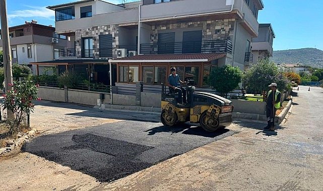 Foça’da Yol Devrimi: Değirmendere Caddesi Yenilenerek Modern Ulaşımın Kapılarını Aralıyor