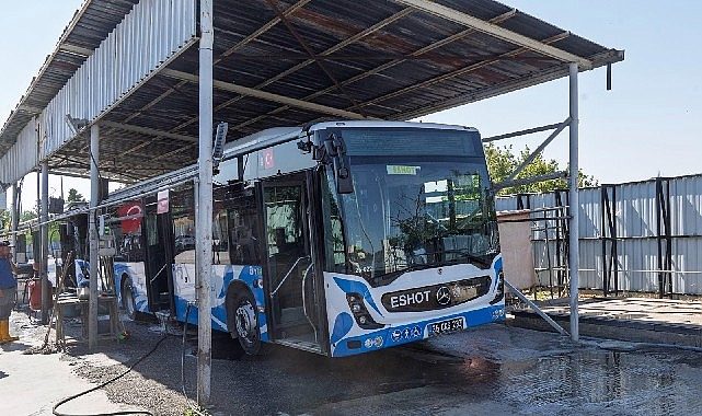 Gelecek Nesillere Su Sofrası: İzmir’de Geri Dönüştürülen Yağmurda Büyüyen Otobüs Yıkama Devrimi ve Şehirli Sürdürülebilirlik