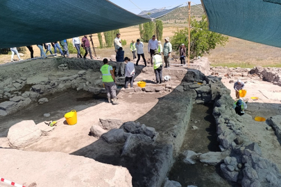 Gökhöyük’te 7 Bin Yıllık Miras: Dağ Keçisi Kabartmalı Ritüel Kabı ve Yeni Bulgular