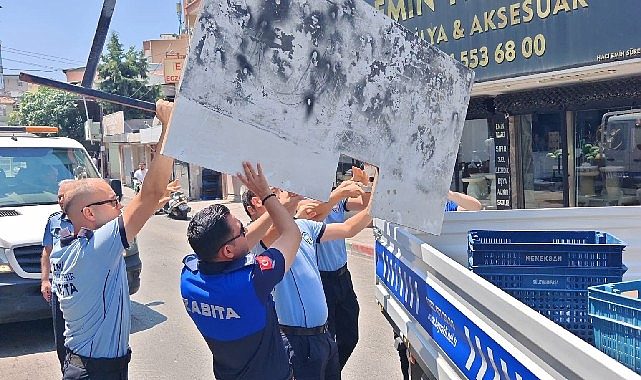İzmir’de Denetim Rüzgârı: 38 Seyyar Satıcı ve İşletme Malzemesi Güvenliğe Eşlik Etti