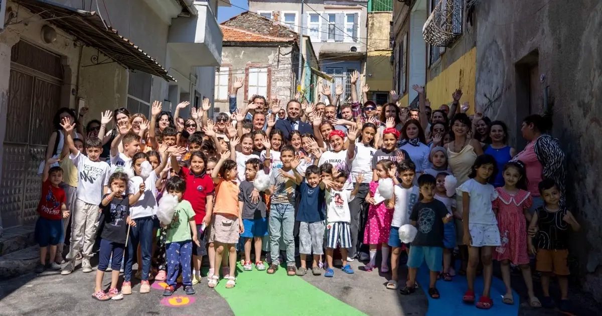 İzmir’de Kadın Dayanışması ve Çocuk Hakları İçin Yeni İş Birliği: Yerel Politikaları Güçlendiren Adım
