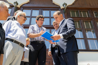 İzmir’in Kırsal Zenginliği İçin Büyükşehir Eşi ve Destek Bildirisi: Üretici, Muhtar ve Vatandaşla Ortak Yol