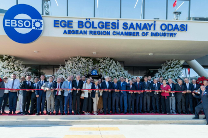 İzmir’in Sanayi Işığı: Yeni Hizmet Binası ve Şehrin Sanayileşme Yolculuğu