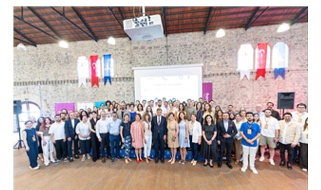İzmir’in Yeşil Ufku: Zeroponics ve Greencheck ile Geleceğe Umut Damlaları