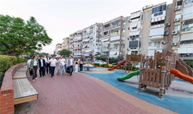 Karşıyaka İçini Sürükleyen 2,4 Kilometrelik Bisiklet Yoluyla Yeni Bir Yaşam Akımı Başlıyor: 1671. Sokak Yenileniyor
