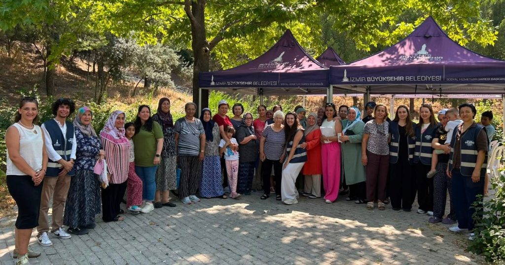 Kentin Nabzını Yakala: Mahallelerde Söz Sahibi Olmaya Hazır Mısın? İzmir’de Yurttaşlık Atılımı Başladı