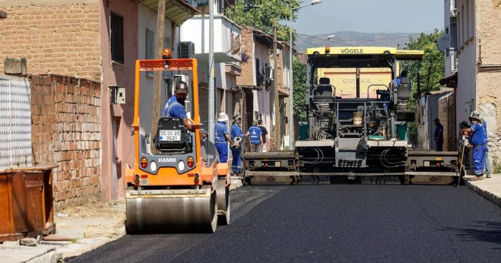 Küçük Menderes Yollarında Üç Ayda 16 Kilometre Yenileme: Izmir’in Üretim Başkenti Yol Ağında Hızlı Adımlar