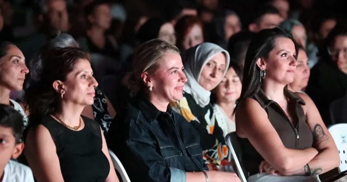 Mahalle Sinemasıyla Yaz Akşamlarını Dolduran Buluşma, Çiğli’de Devam Edecek