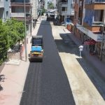 Manisa’da Yollar Yenileniyor: Alaşehir Fatih Caddesi’nde Sıcak Asfalt Seferberliğiyle Ulaşım Hakimiyeti Artırılıyor