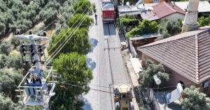 Narlıdere ve Bahadır Bağlantı Yolu 2.800 Metrelik Asfaltlamayla Güvenli Yola Kavuştu