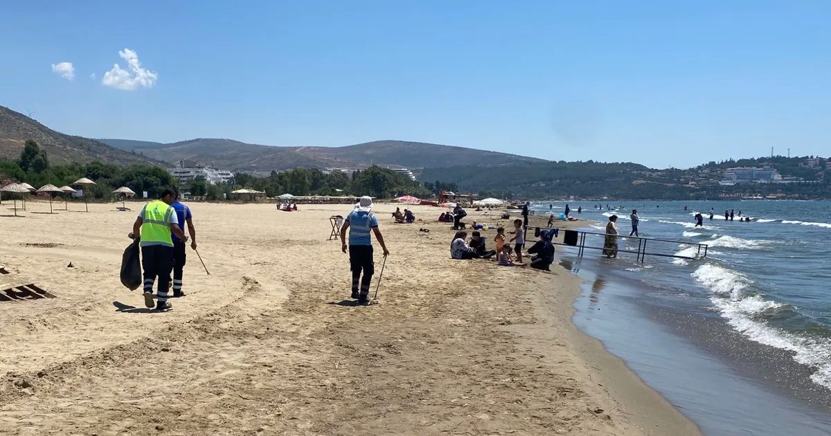 Pamucak ve Pananos Sahillerinde Yaz Boyunca Temizlik İçin Özverili Çalışma