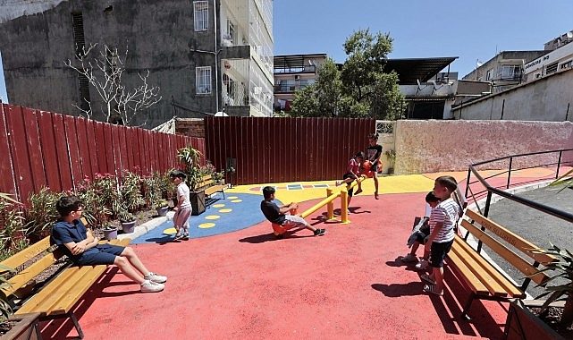 Renkli Cep Park ile Kocatepe’nin Çocukları İçin Yeni Bir Oyuncak Köşesi: Mahalleye Neşe Getiren Tamamlanan Proje