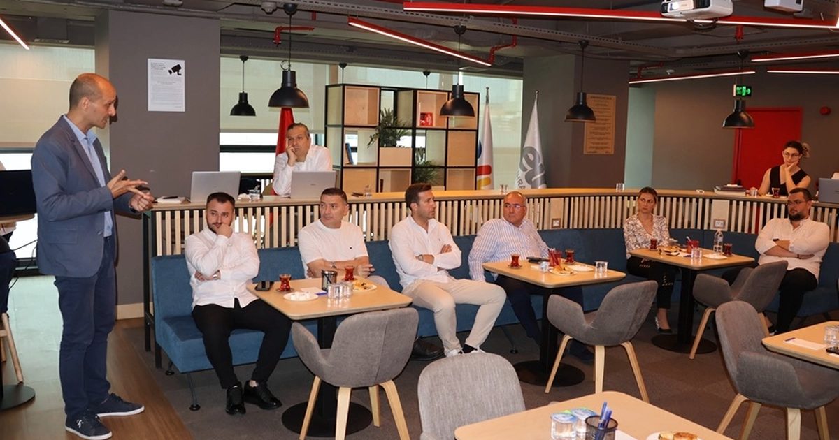 Sahadan Gelen Sesler Işığında Stratejik Planımızı Yeniden Şekillendiriyoruz: Sektörün Nabzı Çalıştayla Belirlendi