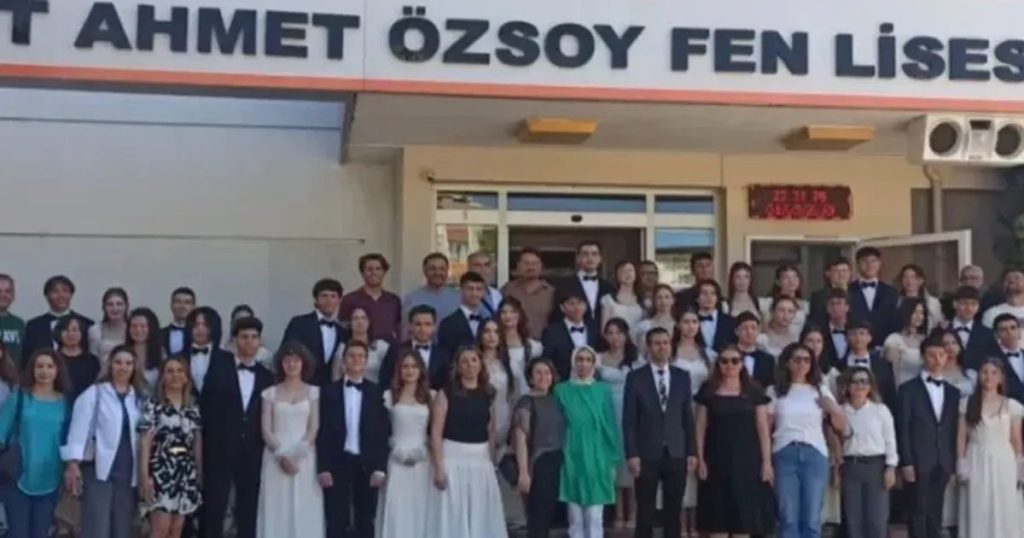 Şehit Ahmet Özsoy Fen Lisesi’nde Gizemli Gezinin Sır Perdesi: Banka Kayıtları ve Yetkili Makamlarda Saptanan Şüphelere İlişkin Ayrıntılar İçin Büyük İnceleme Başladı