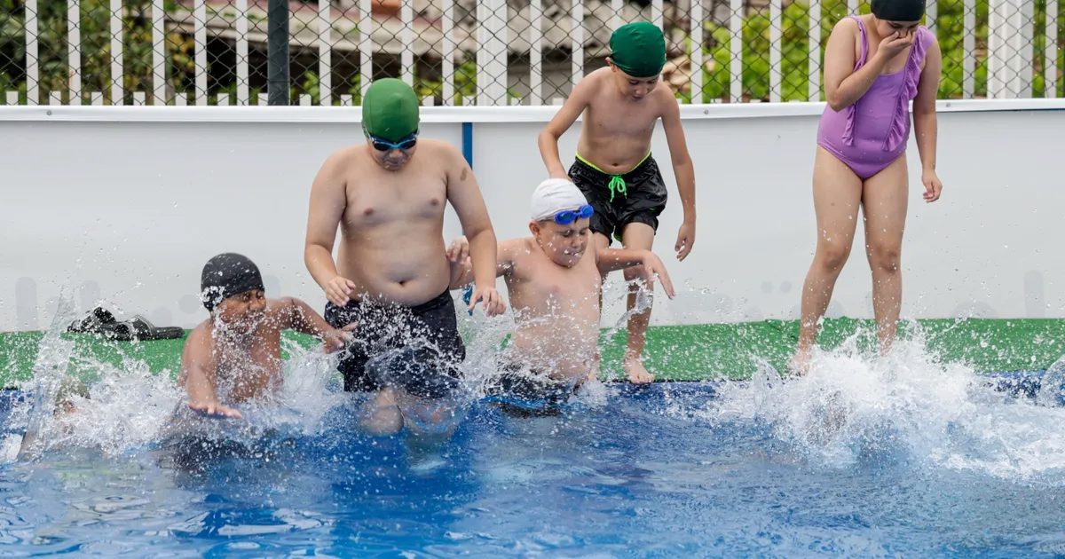 Sporla Dolu Yazlar: İzmir’de Çocuklar İçin Yüzme ve Hareket Dolu Günler