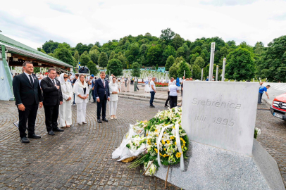 Srebrenica’da Anma Programı: Başkan Tugay ve Eşiyle Bosna Hersek’te Ziyaretler ve Anılar
