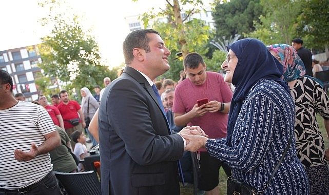 Torbalı’da Yenilenen Hüseyin Yılmaz Meydanı: Yeşilin ve Lezzetin Buluştuğu Modern Buluşma Noktası