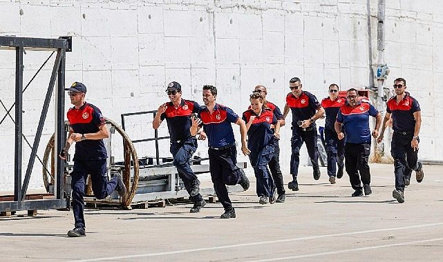 Türkiye’nin En Gelişmiş Afet Müdahale Ağı: İzmir İtfaiyesi AFAD Ağır Seviye Arama Kurtarma Akreditasyonuyla Yükseliyor